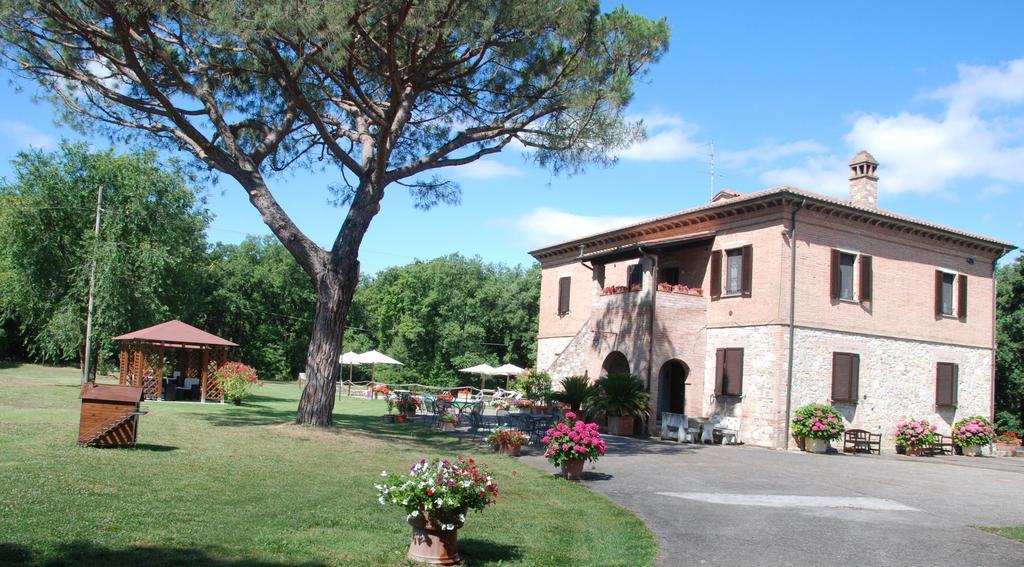 Agriturismo Antica Riserva Pensionat Castiglione del Lago Eksteriør billede